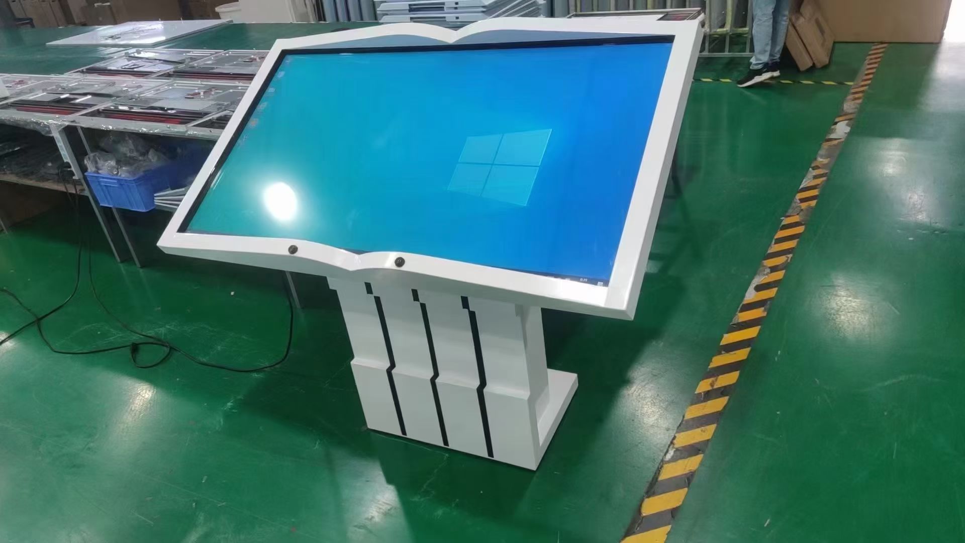 电子虚拟翻书一体机-奇妙的科技阅读(图2)