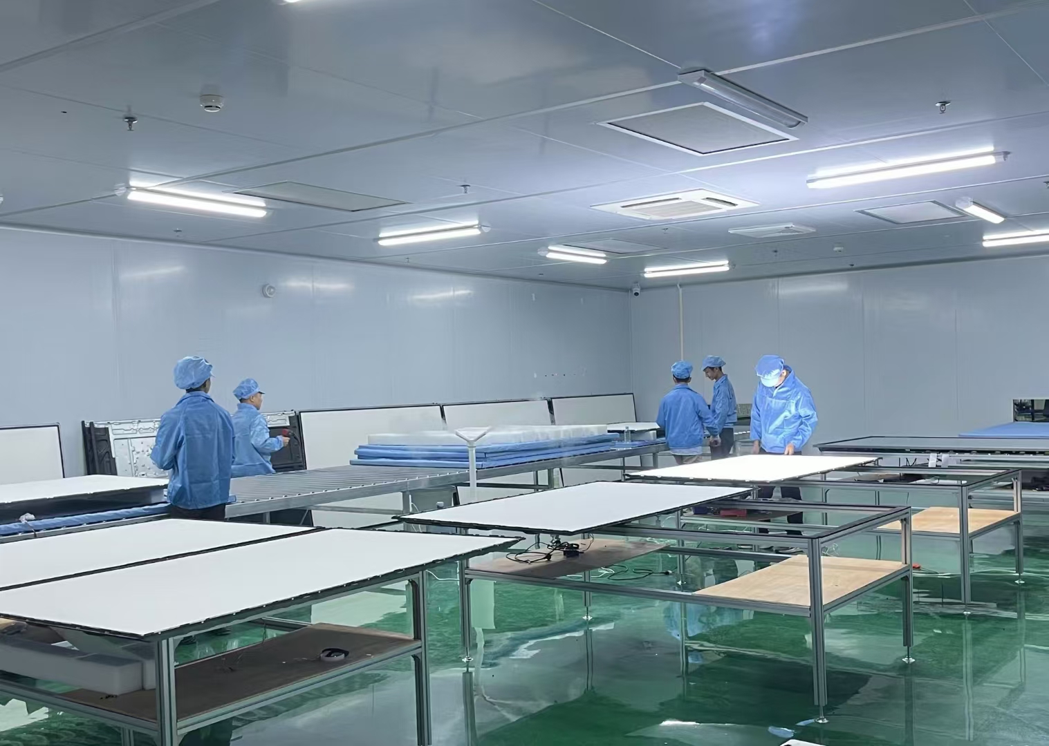 无尘车间.jpg 商显行业面对市场竞争越来越激烈,如何看待竞争问题|高格欣科技(图1)